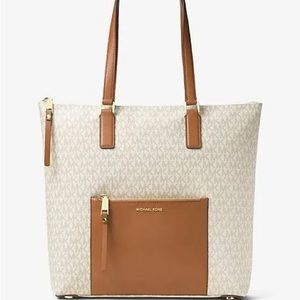 NWT Michael Kors Tote 👜